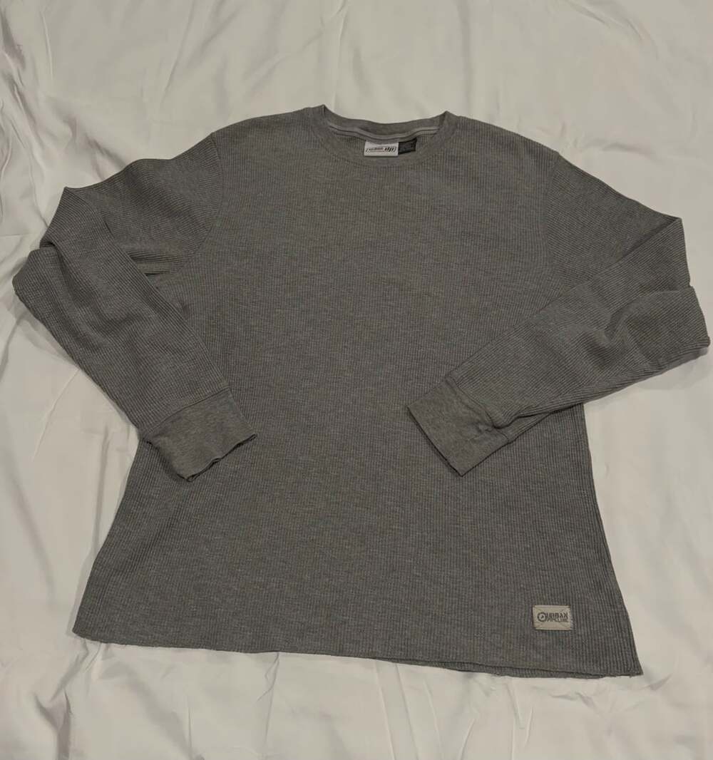 Urban Pipeline Gray Waffle Knit Thermal Long Sleeve Shirt Y2K